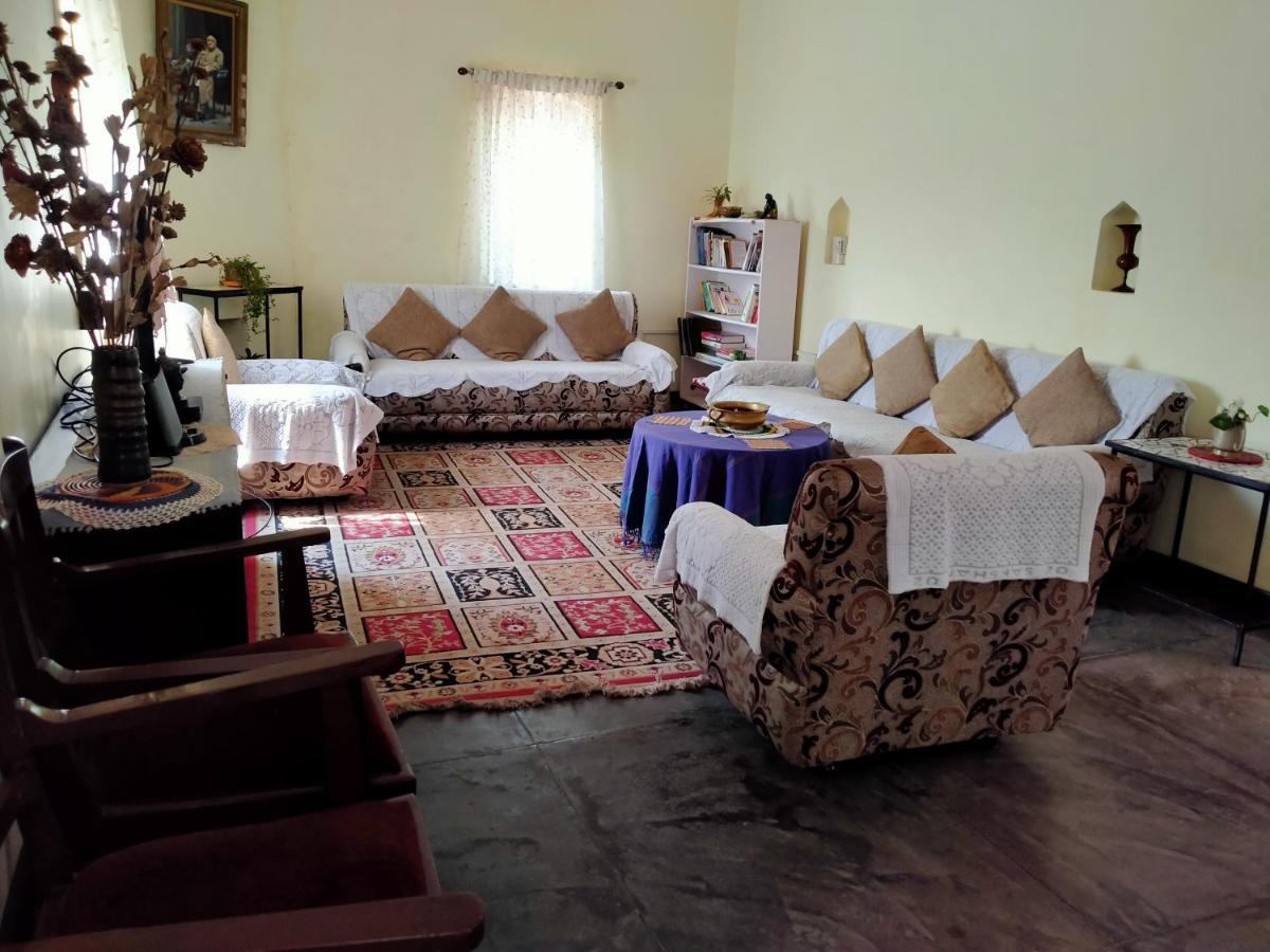 فندق Naurang Yatri Niwas Garli المظهر الخارجي الصورة